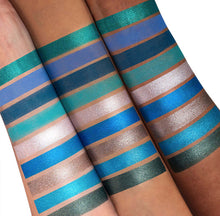 Load image into Gallery viewer, Macaria Beauty- Azulejo